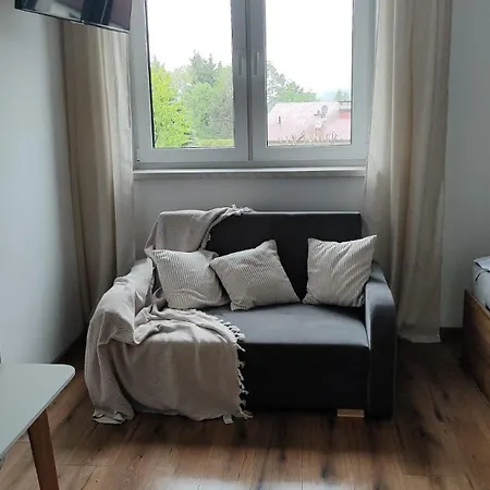 The Country Stop 5 Bedroom 5 Bathroom * Trzemesnia