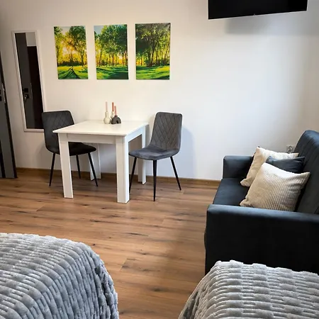 The Country Stop 5 Bedroom 5 Bathroom Trzemesnia